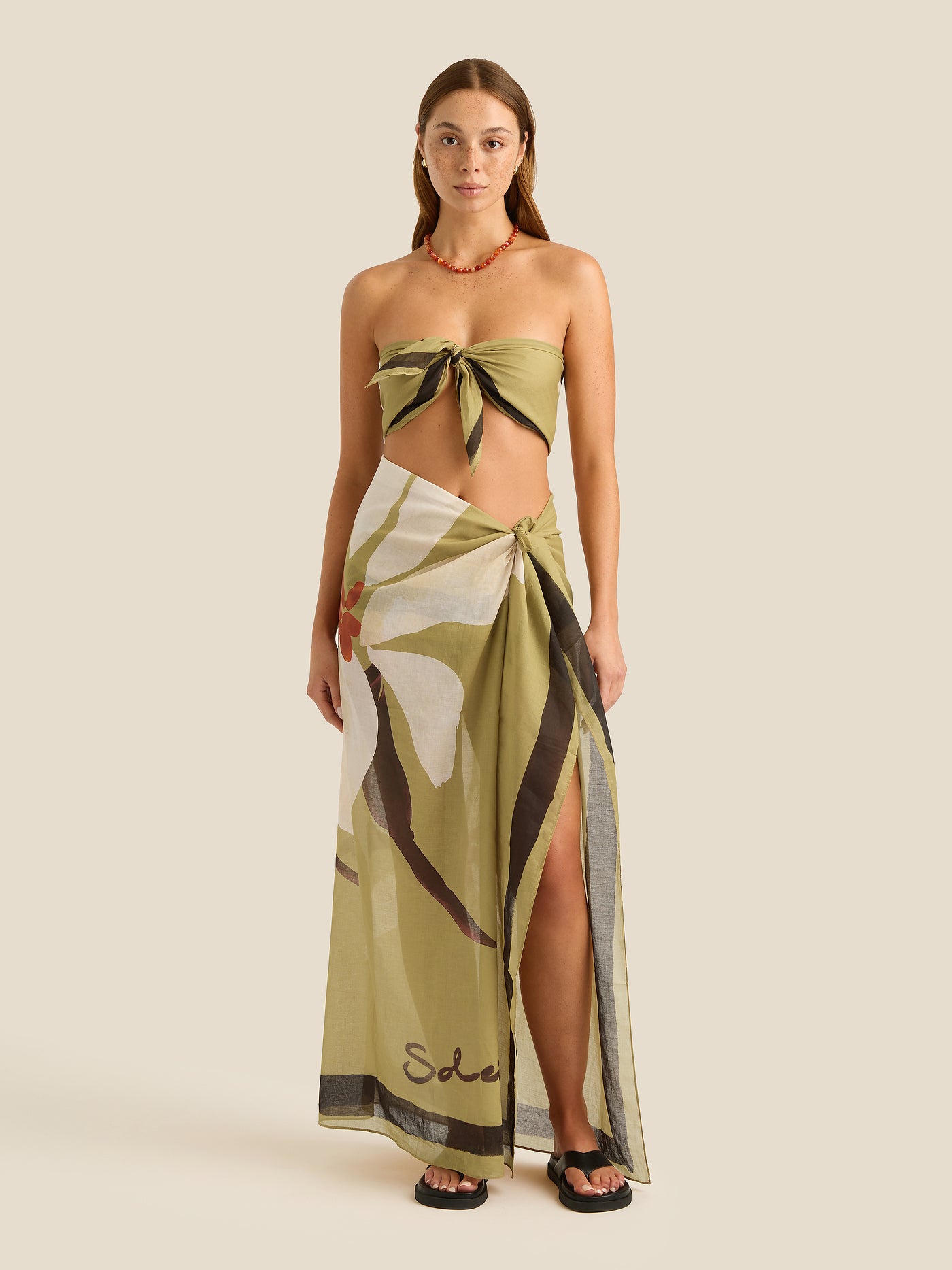 Square Pareo | Hibiscus