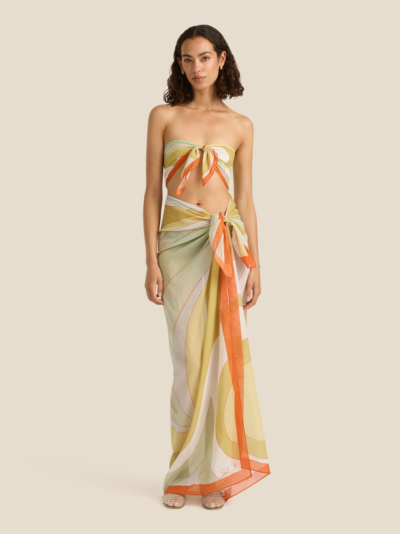 Scarf | Essence