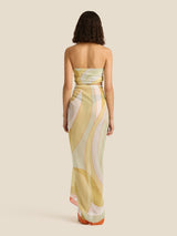 Scarf | Essence