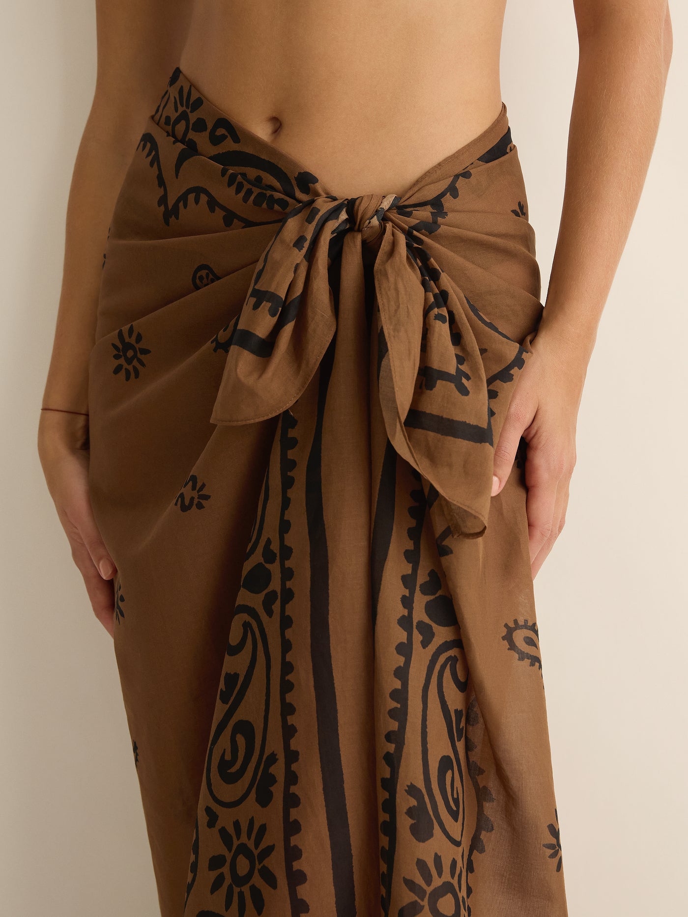Exclusive La Isla Square Pareo | Bandit Brandy